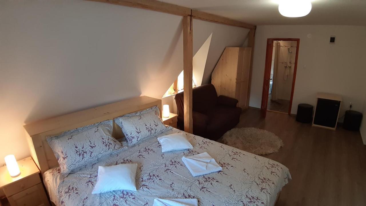 Casa Camelia Hotell Sovata Exteriör bild