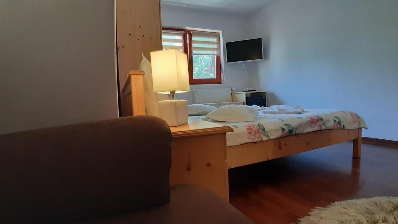 Casa Camelia Hotell Sovata Exteriör bild