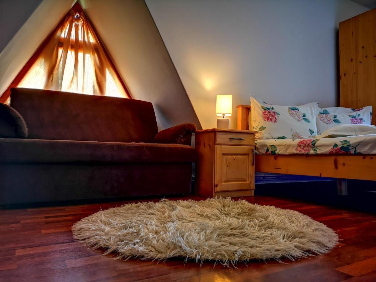 Casa Camelia Hotell Sovata Exteriör bild